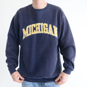 Vintage 90'S Steve And Barry's Navy Mi Wolverines University Crew Neck Sweater S